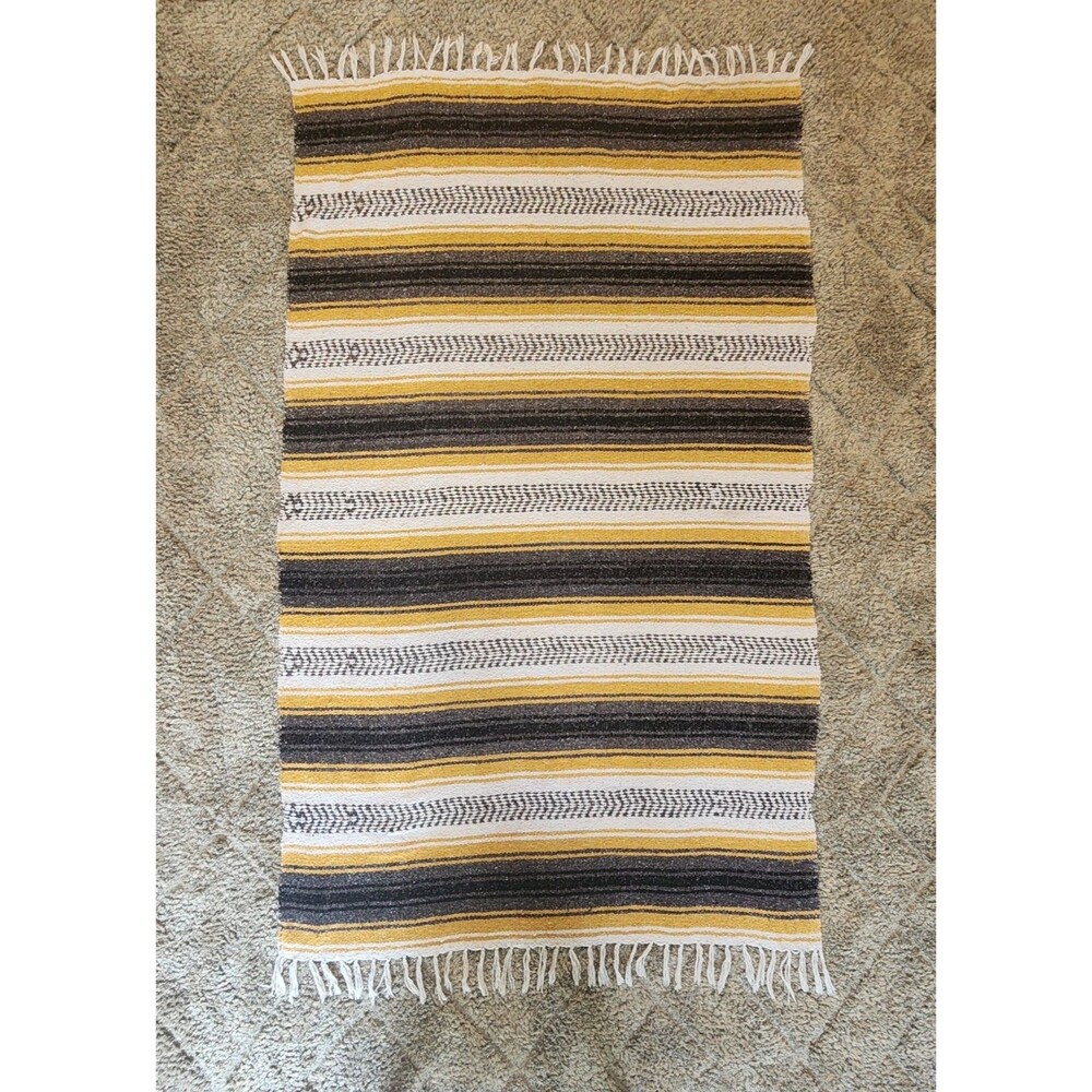 Mexican Falsa 68x42" Woven Throw Blanket - Gold / Gray / White / Black
